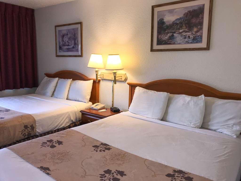 Americas Best Value Inn - פנדלטון חדר תמונה