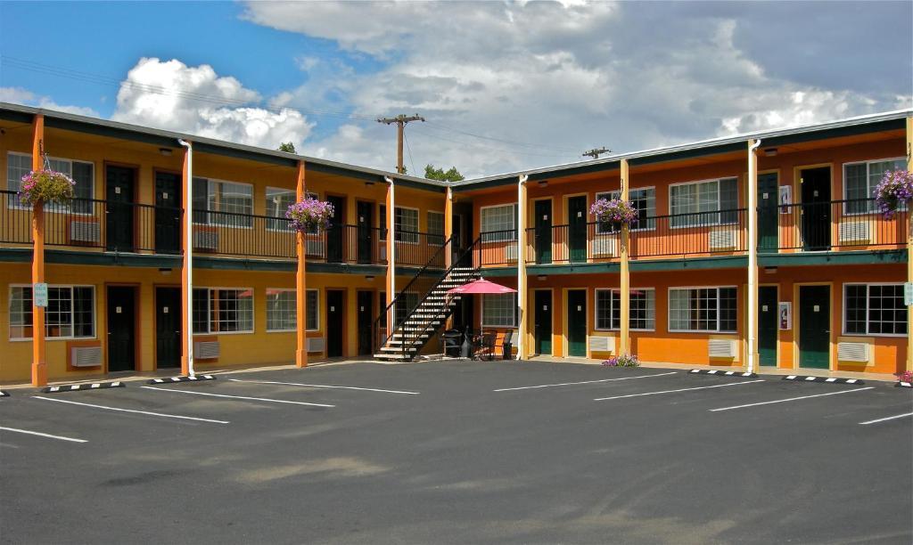 Americas Best Value Inn - פנדלטון מראה חיצוני תמונה